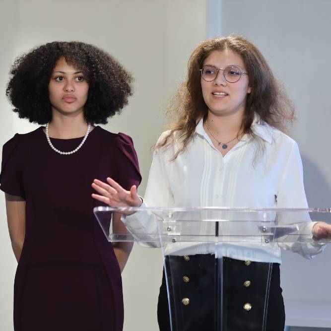 Alexa Roldan is an honors student majoring in political science on a pre-law track from Bentonville, Arkansas. Last month, she presented her research at the Next Gen(eration) Humanities Conference hosted at the Arkansas State Capitol.