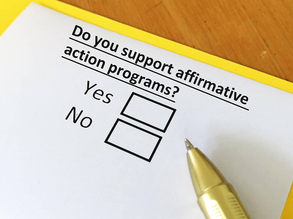 Yes or no questionnaire asking about support for affirmative action