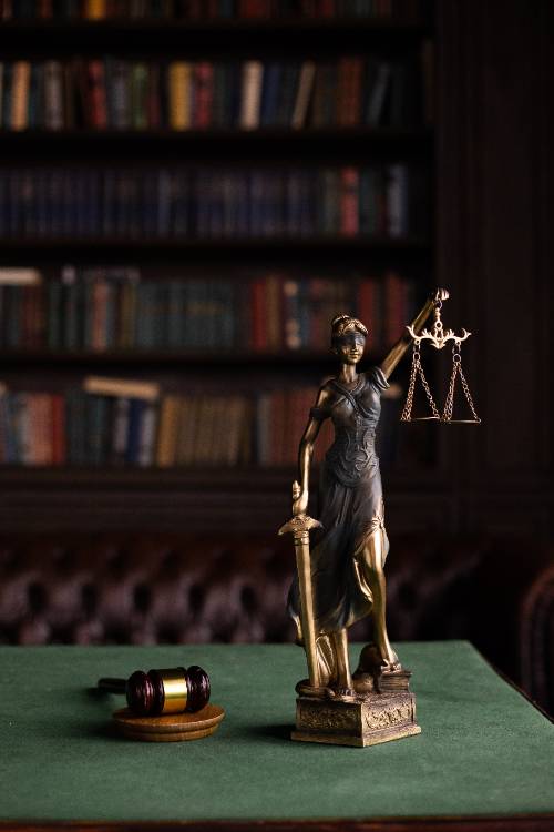 Sculpture of Lady Justice